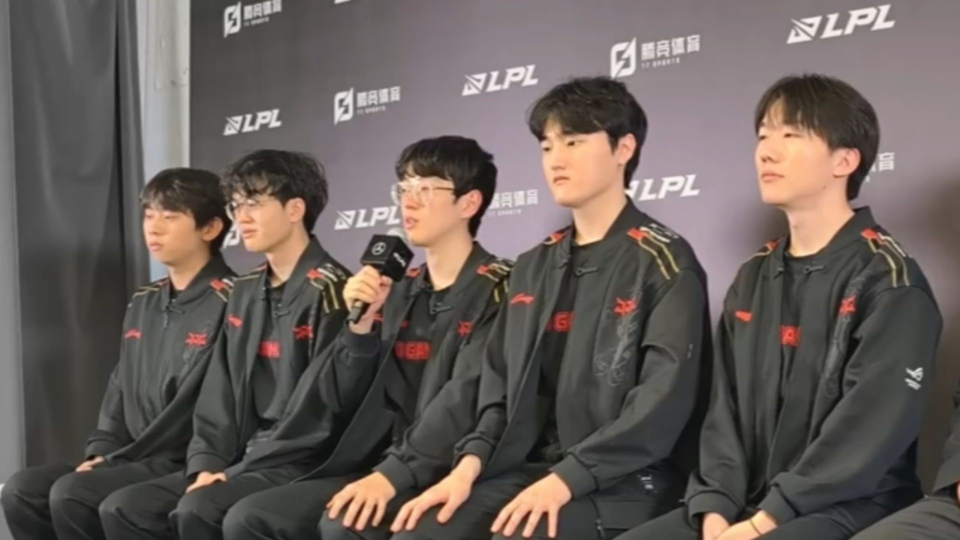 包含Scout重要时刻爆冷,加拿大队带队取胜!的词条 包含Scout重要时刻爆冷,加拿大队带队取胜!的词条