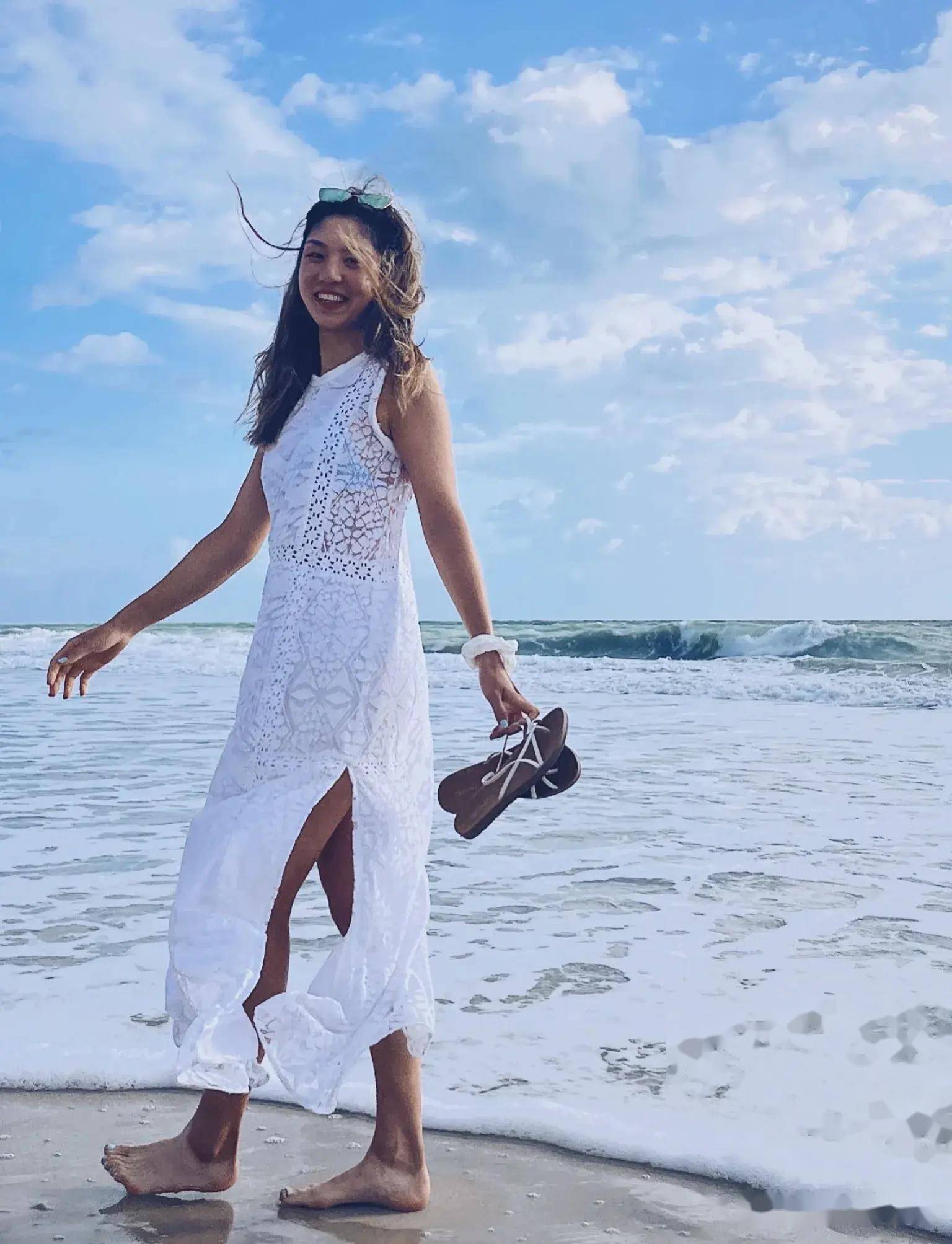 关于莎拉波娃新星反败为胜表现突出，FPX前途光明！的信息