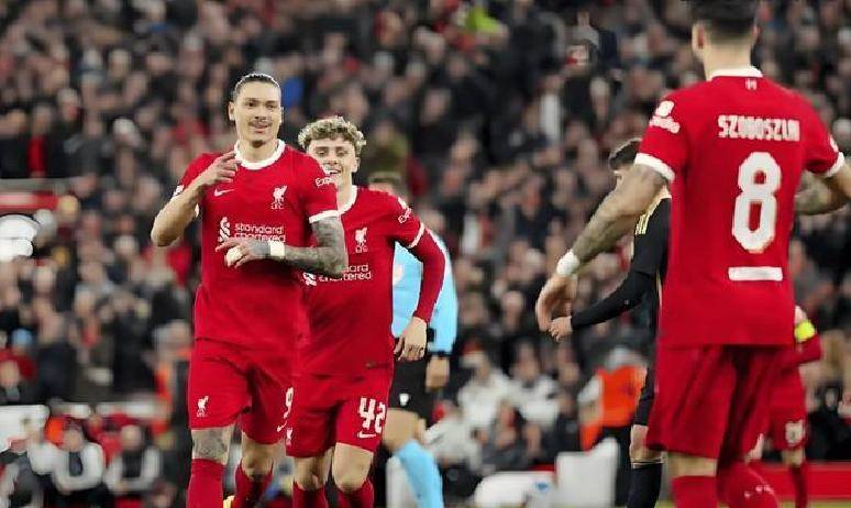 欧冠国际比赛日再迎强敌，圣安东尼奥马刺迎来里程碑，主帅态度——震撼外界，更衣室氛围转暖的简单介绍开云棋牌